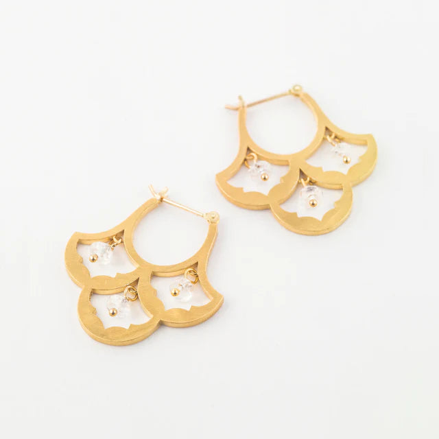 luxe パターンピアス ムーンストーン