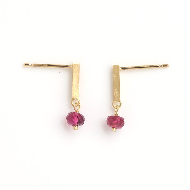 Signature ピアス ルビー