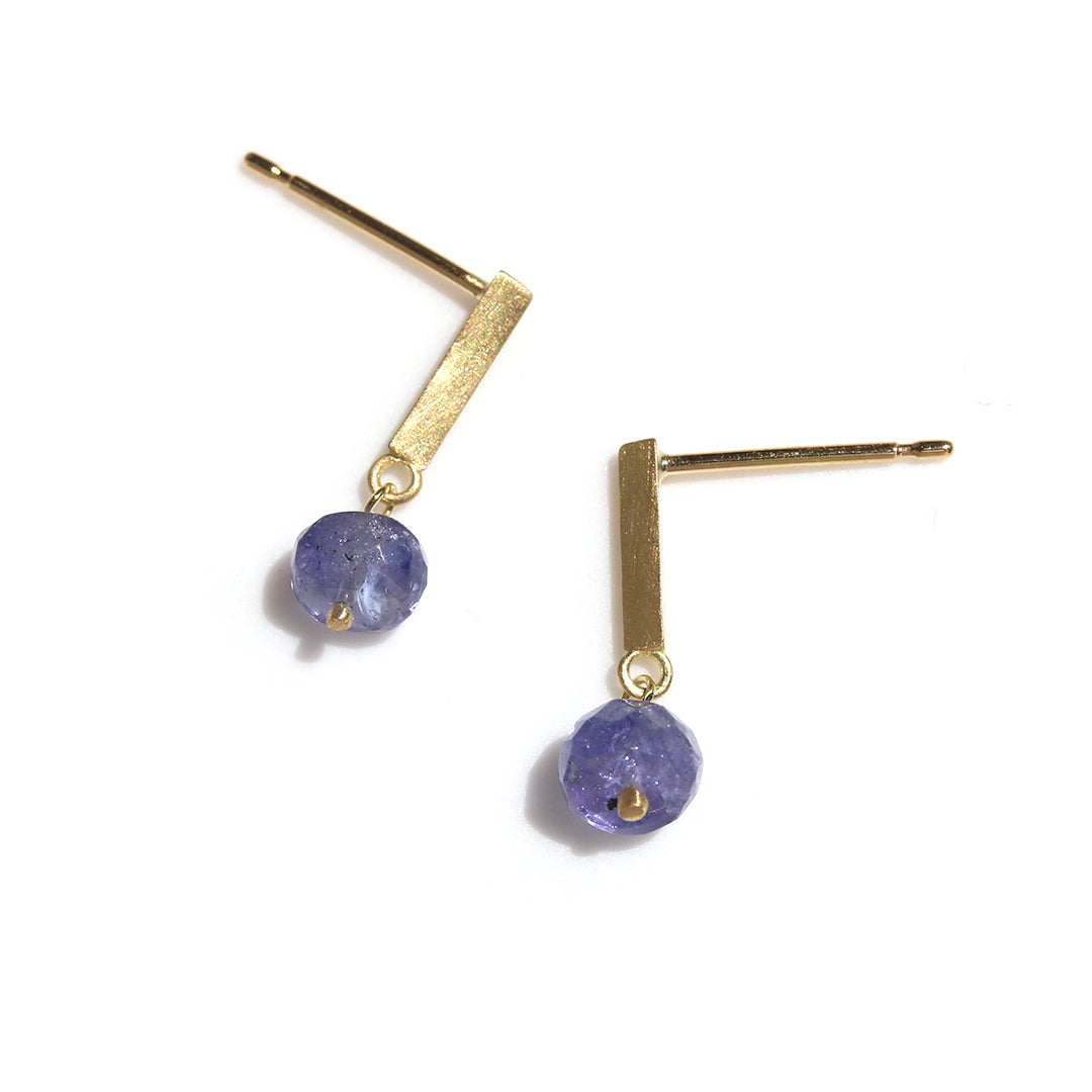 Signature ピアス タンザナイト