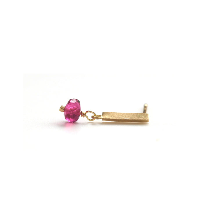 Signature ピアス ルビー