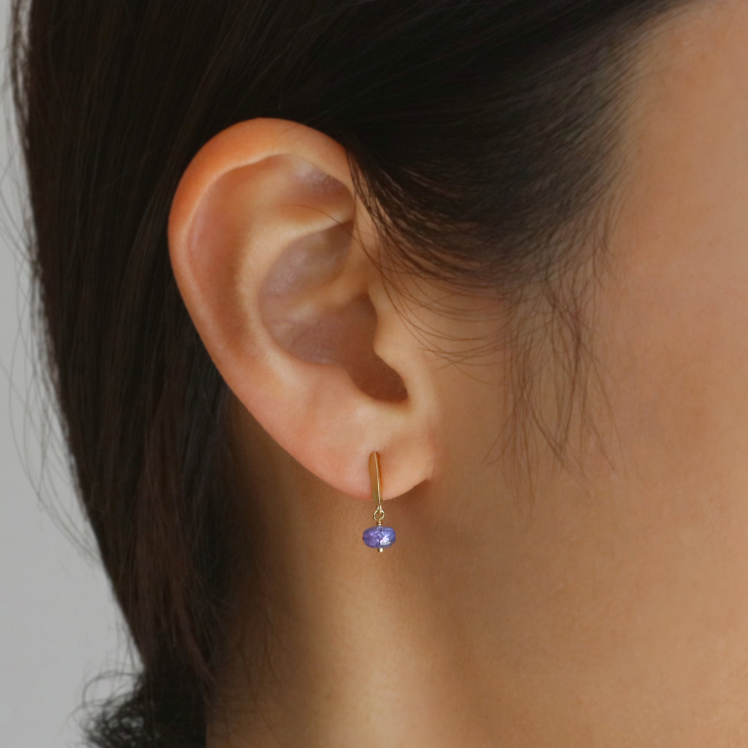Signature ピアス タンザナイト